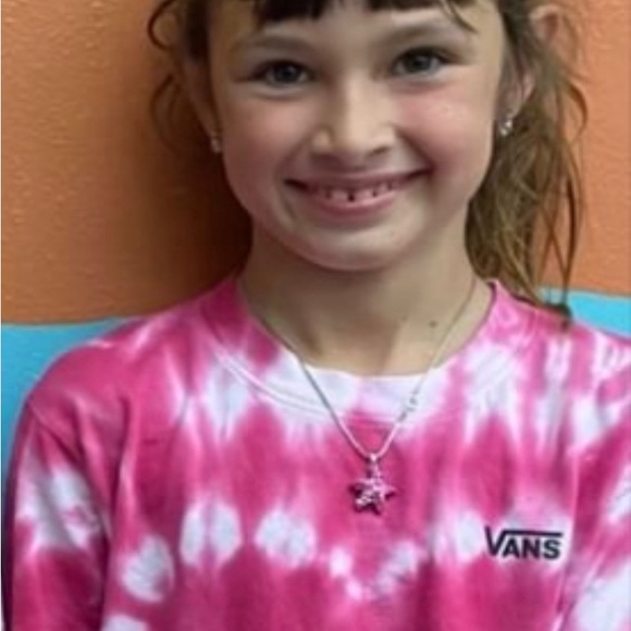 REASONABLE Offers Welcome! 31 to 10,000 Sold on Posh - Picture 9 of 17